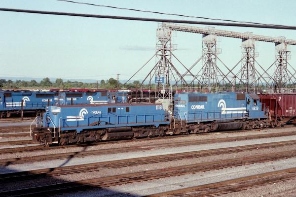 EMD SD38 | Conrail Photo Archive