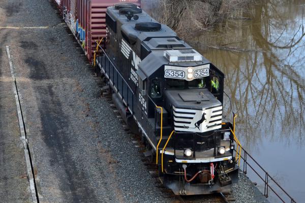 FURX 3018 (CR 6264, 814) 7/14/2005 | Conrail Photo Archive