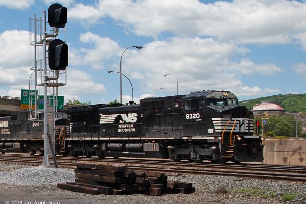 Surviving Dash 8-40CWs | Conrail Photo Archive