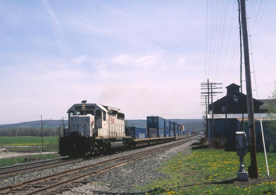 CP 676 Dalton, NY 5/7/93 Conrail Photo Archive