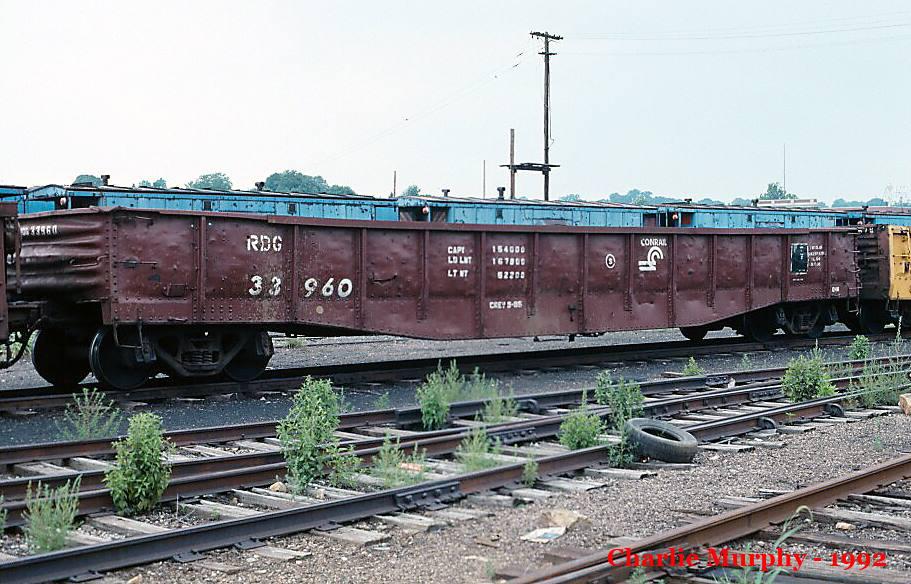 CR 33960 spotted for loading scrap in Reading in 1992 | Conrail Photo ...