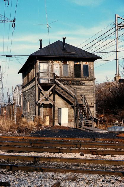 Riverdale Tower Riverdale, IL 11-1979 | Conrail Photo Archive