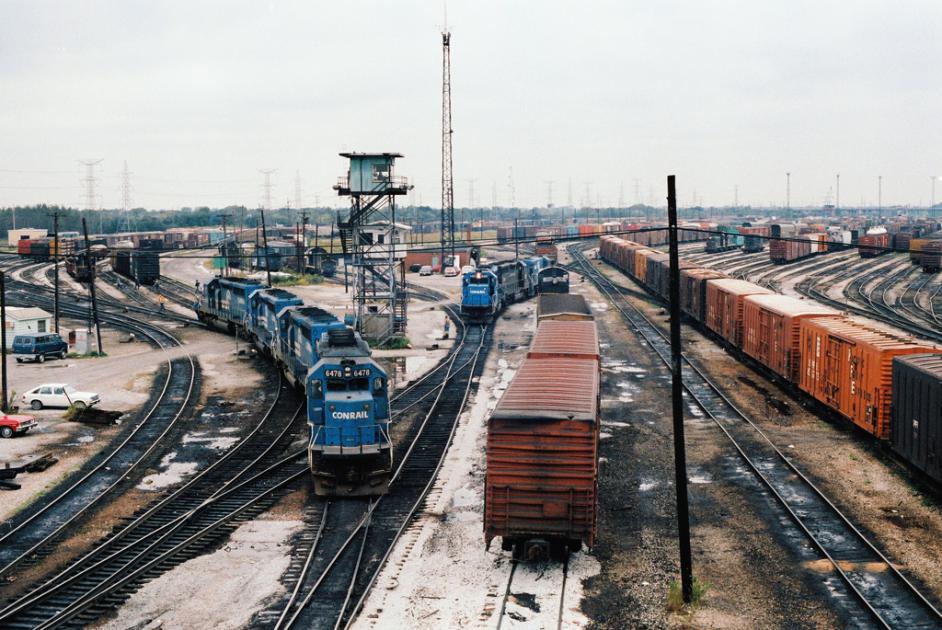 CR 6478 at Blue Island yard Conrail Photo Archive