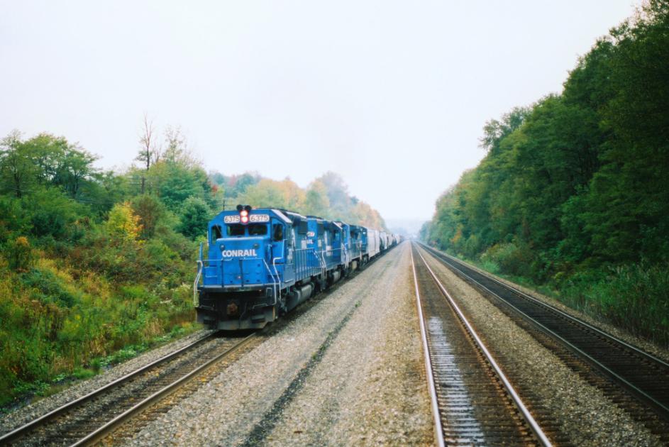 CR 6375 east at Summerhill, PA Conrail Photo Archive