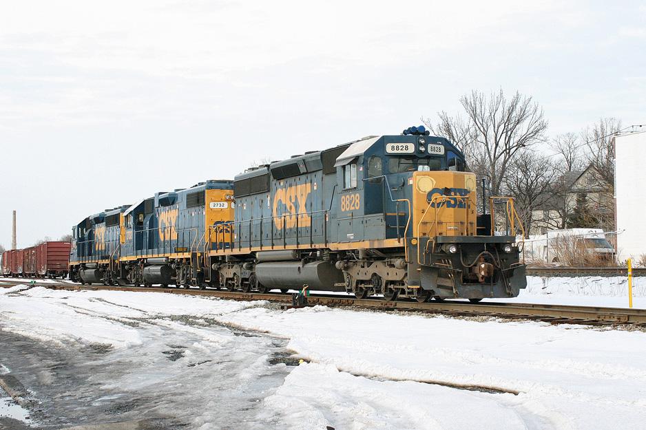 CSXT 8828 (CR 6431) CSXT 2732 (CR 8087) and CSXT 4425 (CR 3340) on the ...