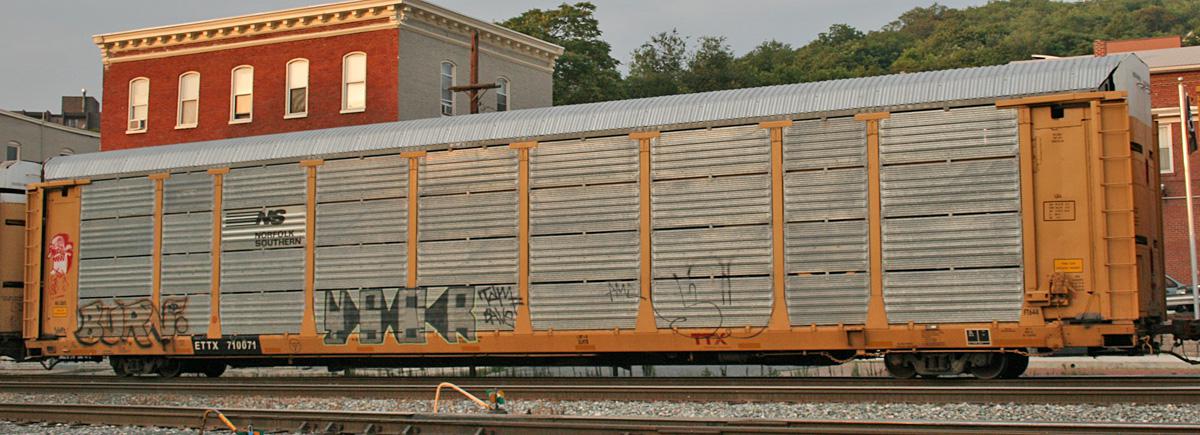 ETTX 710071 - NS Rack Class FT644 | Conrail Photo Archive