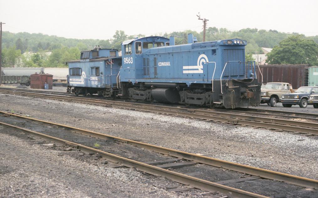 CR 9563 West Cressona, PA Conrail Photo Archive