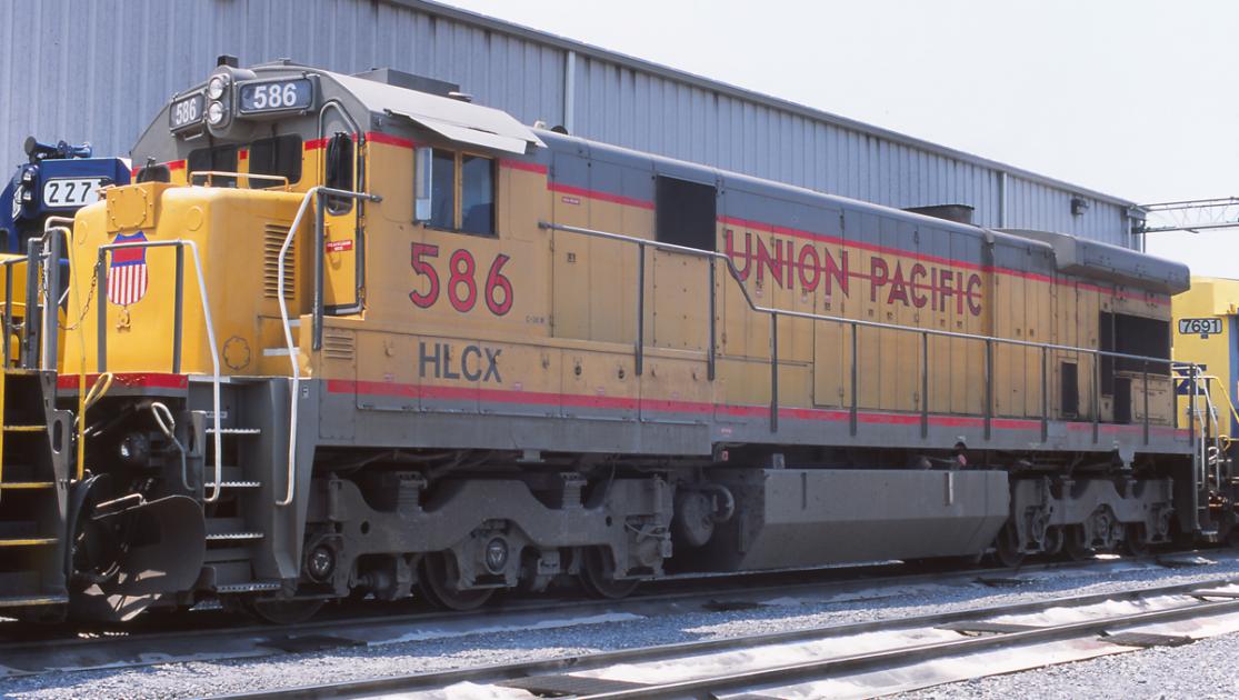 HLCX 586 (CR 543) C36M | Conrail Photo Archive