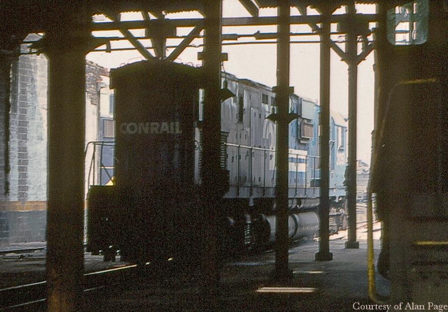 CR 2051 Mingo Junction, OH 881977 Conrail Photo Archive