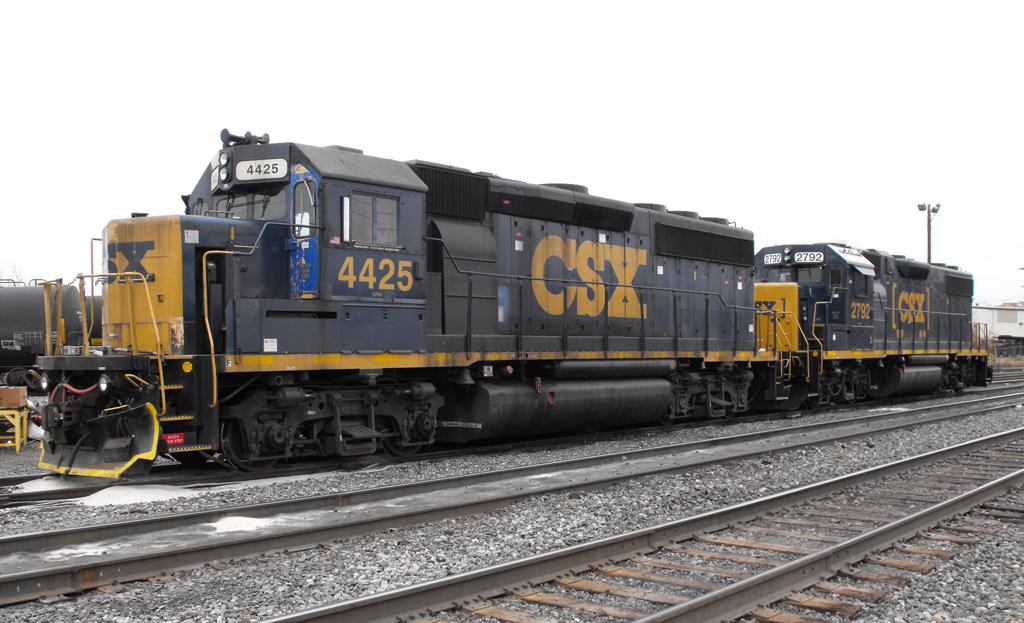 CSXT 4425 (CR 3340) | Conrail Photo Archive