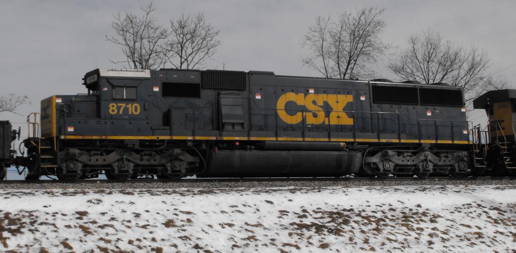 CSXT 8710 CR 6841 Conrail Photo Archive