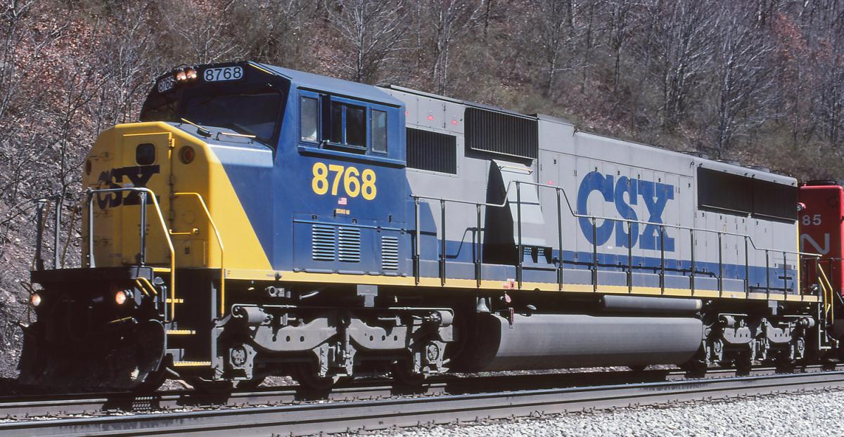 CSXT 8768 (CR 5528) | Conrail Photo Archive