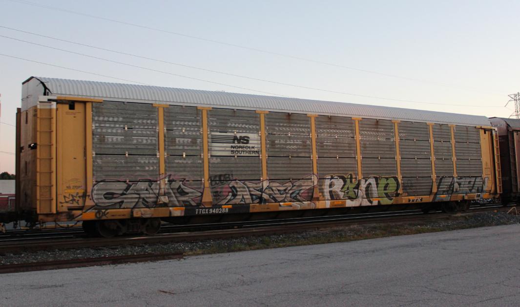 TTGX 940288-NS Rack class FB549 (ML2M) | Conrail Photo Archive