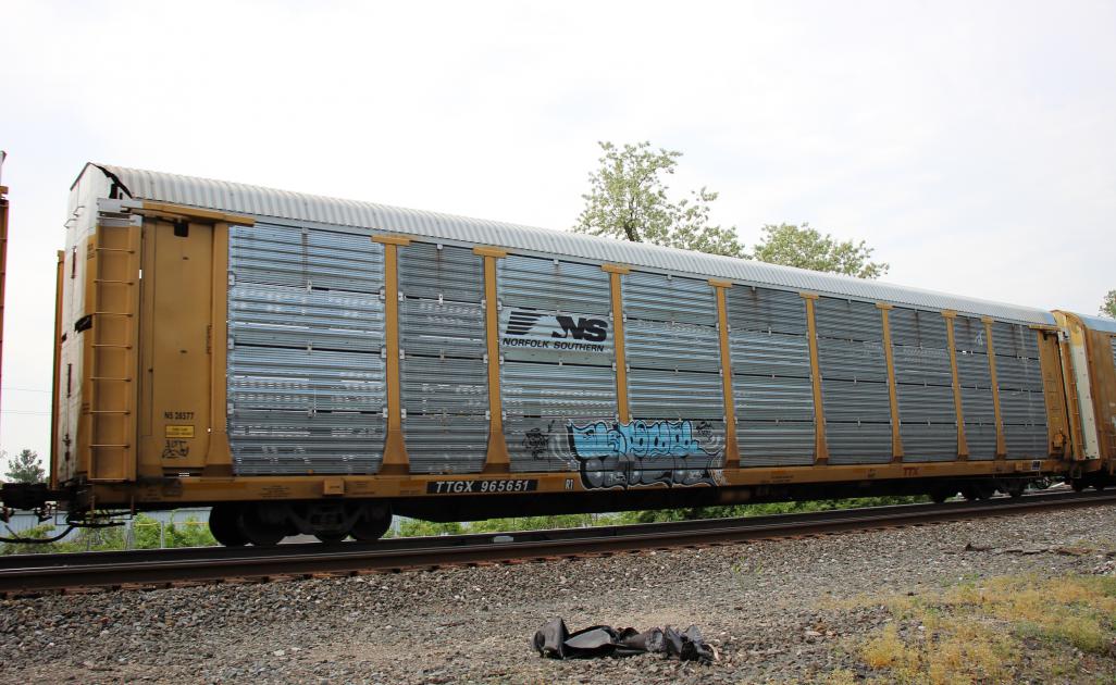 T552 Railing TTGX 965651-NS Rack class FB552 (ML2L) | Conrail Photo Archive