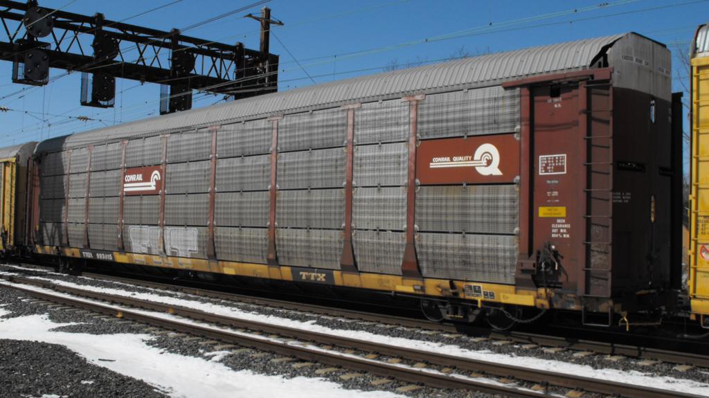 TTGX 993015-Rack class ML2L | Conrail Photo Archive