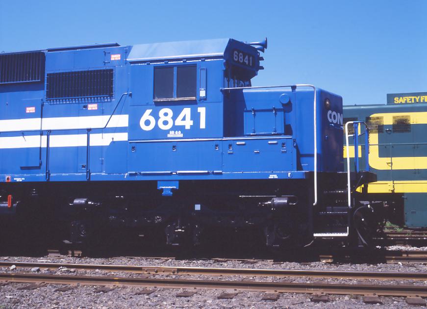 CR 6841 At South Braintree MA On 7 22 86 Conrail Photo Archive