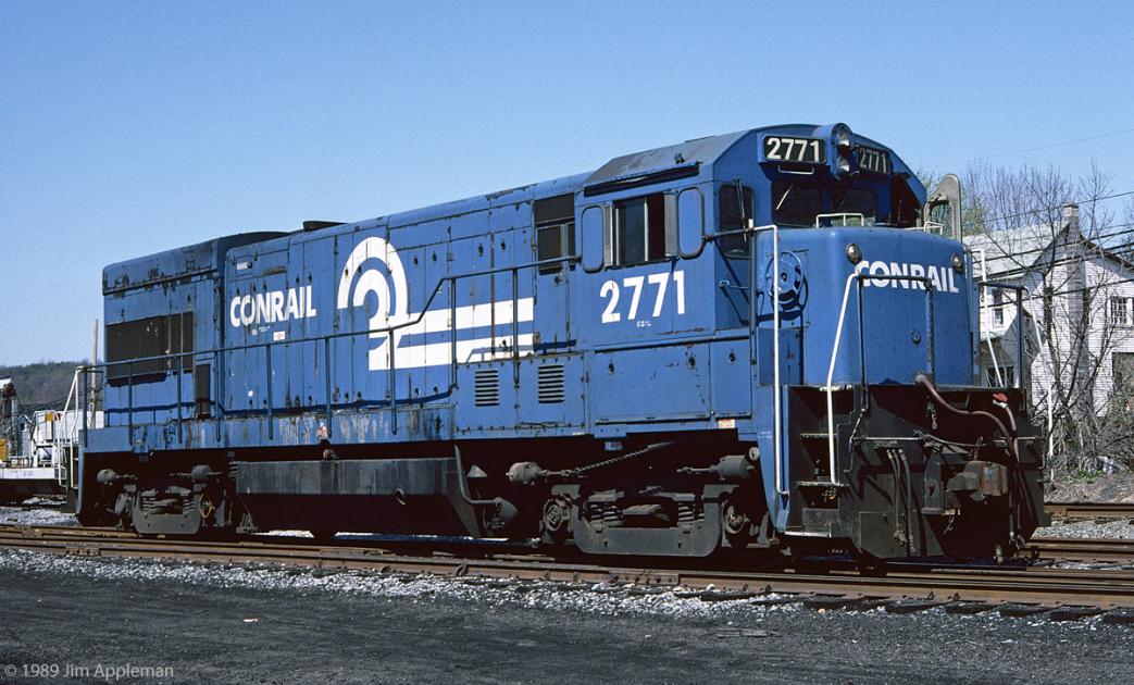 CR 2771 at Jersey Shore, PA 4/19/1989 | Conrail Photo Archive