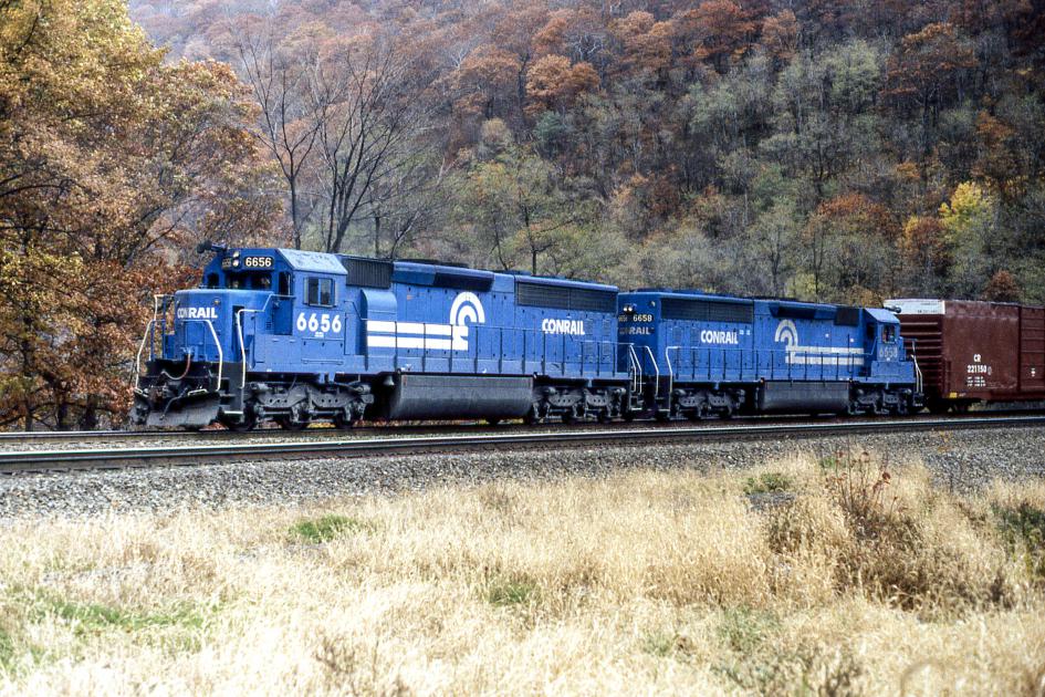 CR 6656 Horseshoe Curve Conrail Photo Archive