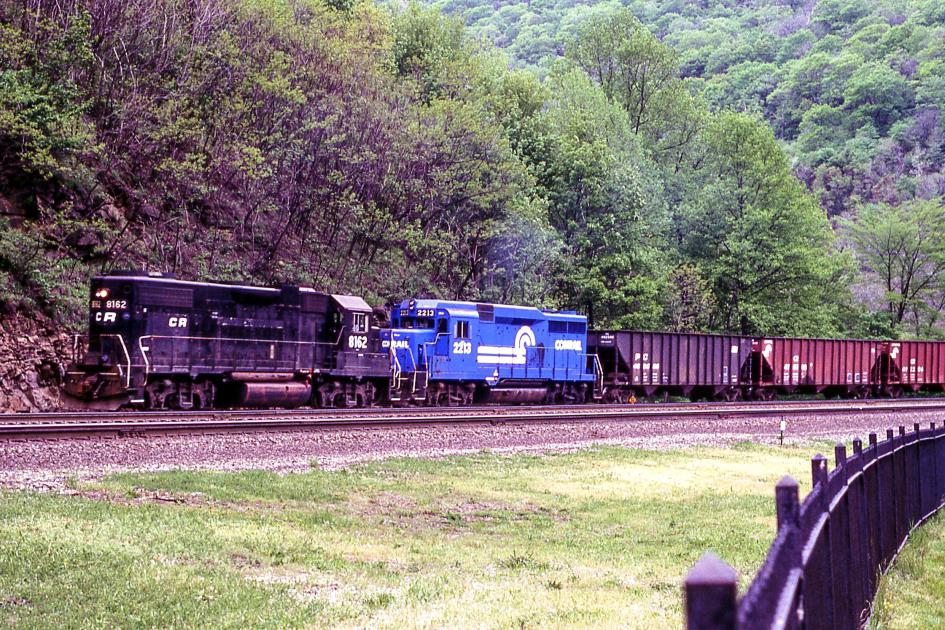 CR 8162 Horseshoe Curve Conrail Photo Archive