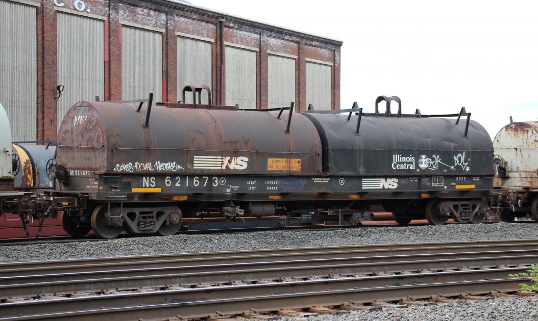 NS 621673-NS Class GP77 (G42E) | Conrail Photo Archive