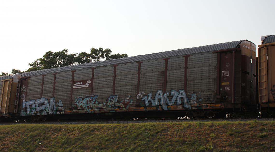 TTGX 973811-Rack class ML2L | Conrail Photo Archive