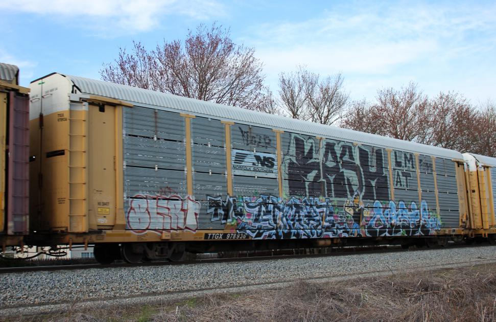 TTGX 978936-NS Rack class FB553 (ML2L) | Conrail Photo Archive