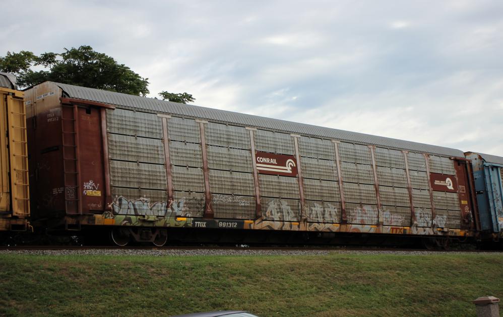 TTGX 991312-Rack class ML2L | Conrail Photo Archive